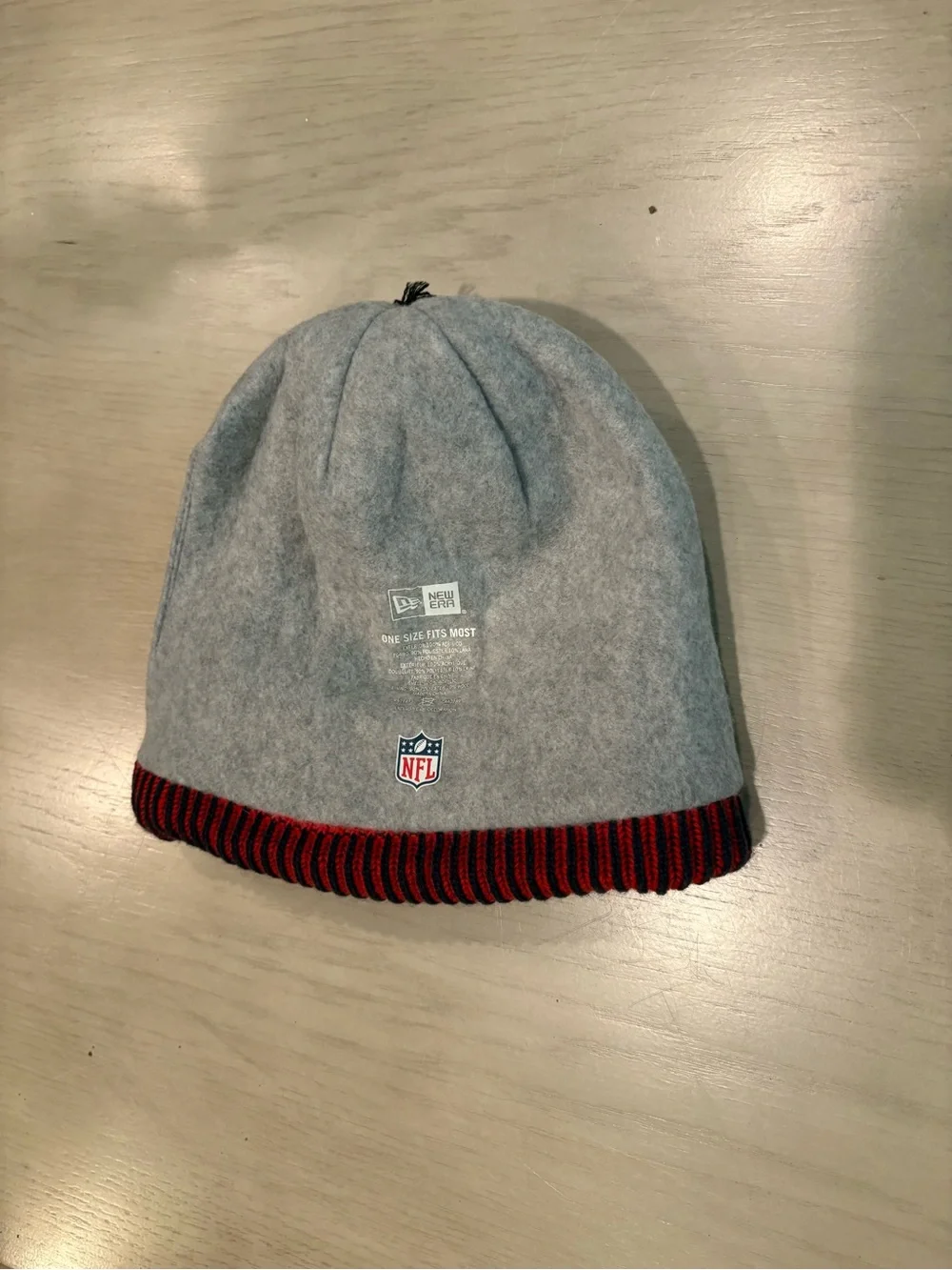 New Era Kids Navy, Red & White Pom Beanie with Patriots Patch